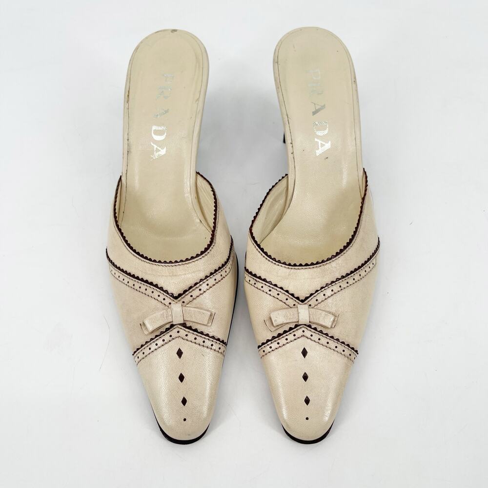 Vintage Prada Beige Neutral Leather Bow Pointed Toe Slide Mules Heels IT 36 - Picture 5 of 12
